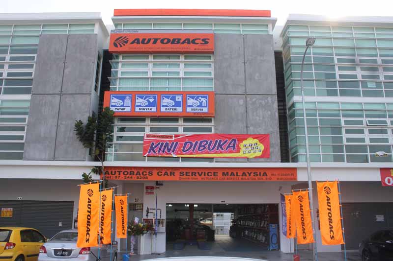 autobacs-the-autobacs-palin-store-new-open-in-malaysia20150516-1-min