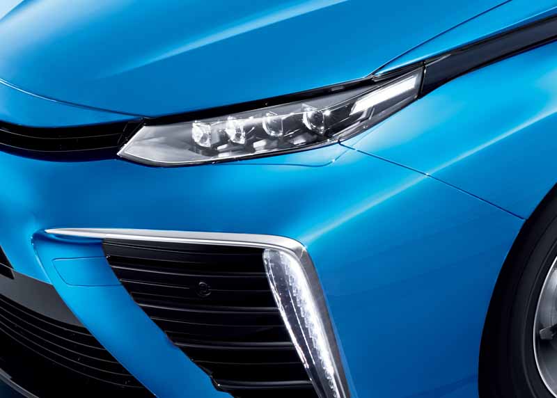toyota-was-awarded-the-imperial-invention-prize-in-the-mirai20150421-1-min