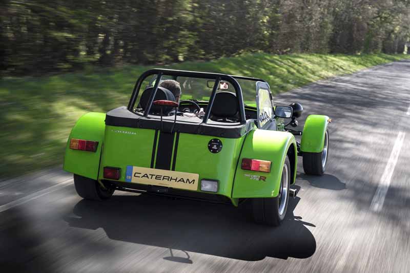 caterham-new-sigma-engine-wide-body-in-the-european-market-seven-275r-appearance20150610-4-min