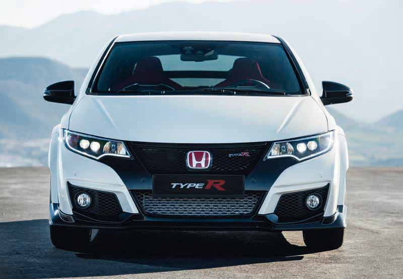 honda-commercial-model-of-the-civic-type-r-to-finally-european-debut20150606-10 (1)