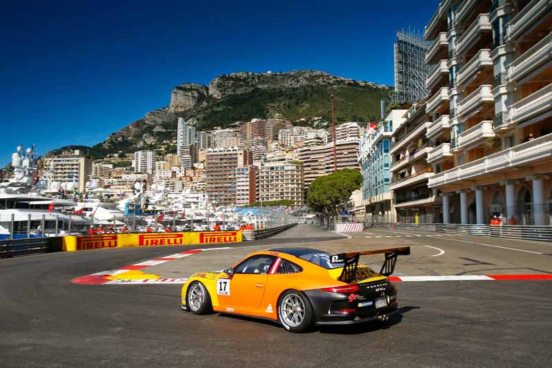 sebastien-loeb-and-patrick-dempsey-are-competing-in-the-top-race-of-the-porsche-cup20150731-12
