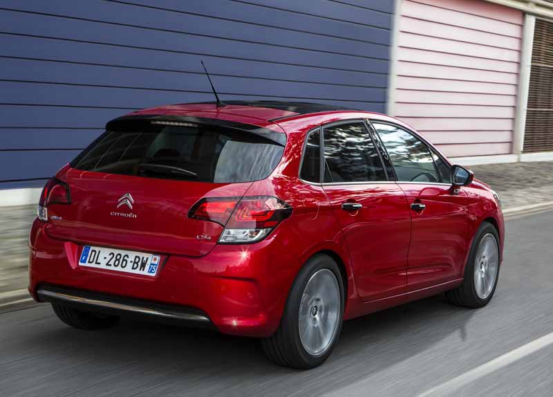 citroen-c4-launch-and-navigation-special-gift-to-purchase-the-first-100-units20150825-2
