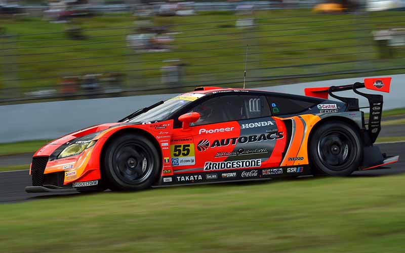 super-gt300-round-4-fuji-takagi-kobayashi-strategy-wins-also-moved-up-to-third-place-in-the-series-rank20150810-1