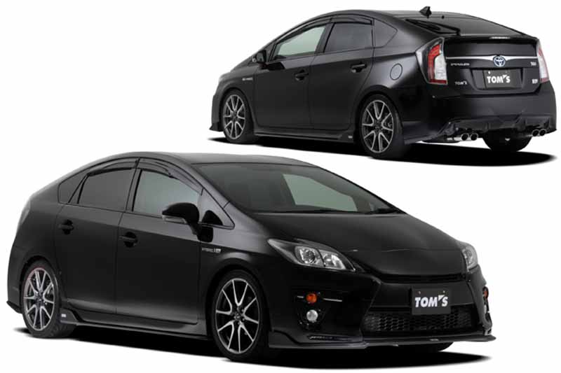 toms-gs-prius-zvw30-aero-parts-new-release-for20150912-2
