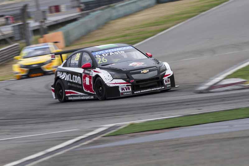 wtcc-round-10-and-shanghai-and-qualifying-postponed-to-sunday-morning-for-the-course-trouble20150926-12