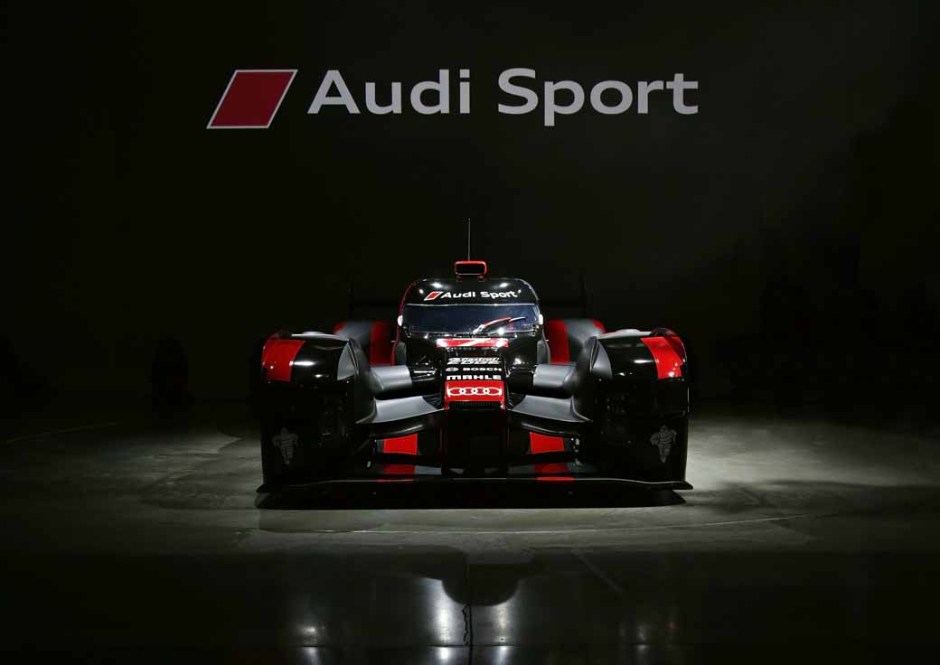 アウディ、2016年ル・マン24時間出場マシン「Audi R18」を世界初