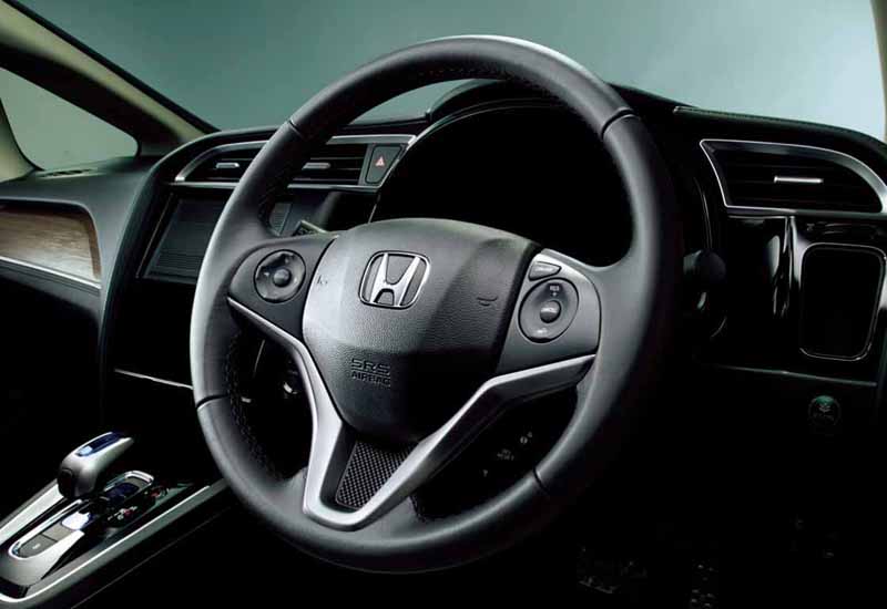 honda-special-specification-car-to-shuttle-style-edition-style-edition-setting20151217-3