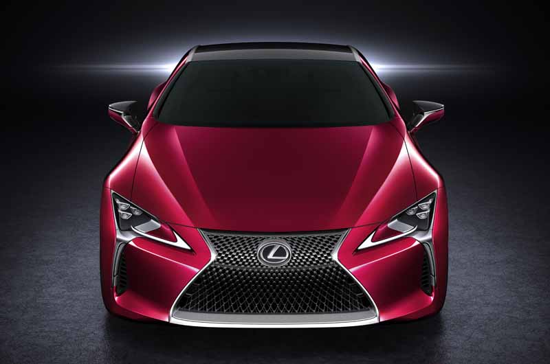 lexus-and-the-world-premiere-of-the-new-luxury-coupe-lc500-at-the-detroit-motor-show20160112-4