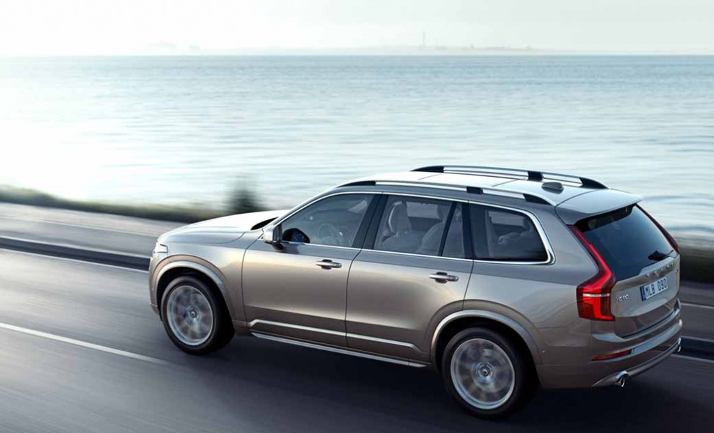 volvo-introduced-the-xc90-seven-seater-model-with-enhanced-safety-performance-to-the-japanese-market20160127-10