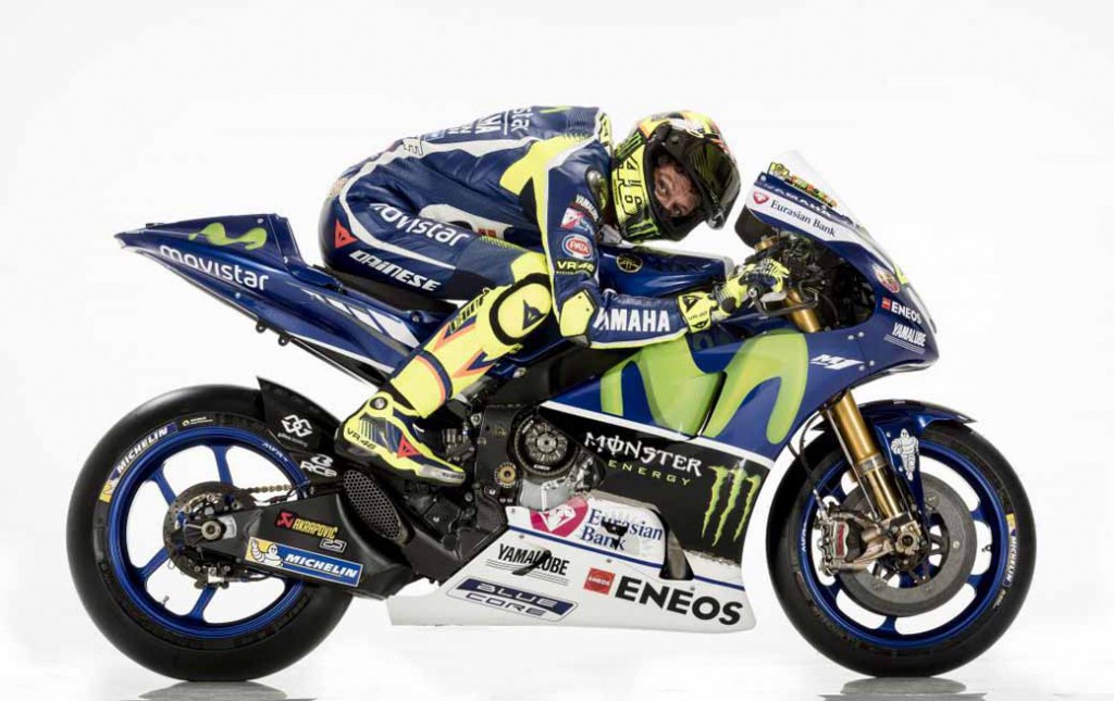 yamaha-motor-and-premiered-the-yzr-m1-2016-type-motogp-machine-in-barcelona-spain20160119-8