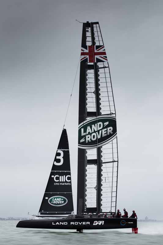 land-rover-land-rover-bar-and-cooperation-in-the-development-of-the-fastest-yacht20160229-5