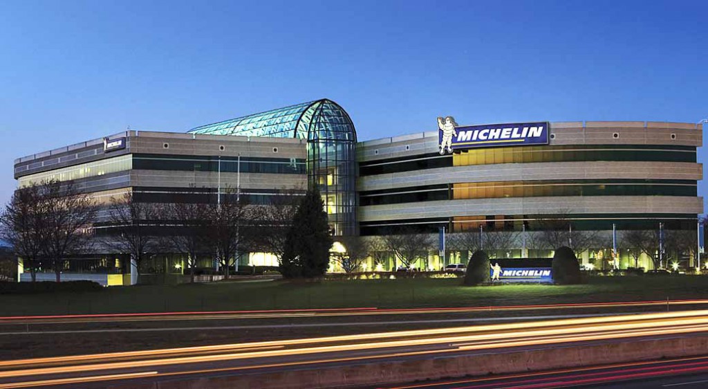 michelin-achieved-sales-ratio-of-12-2-in-the-fourth-quarter-results-2015-20160224-5