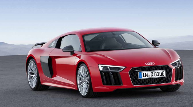 アウディのフラッグシップスポーツ車、新「Audi R8」を100台限定発売