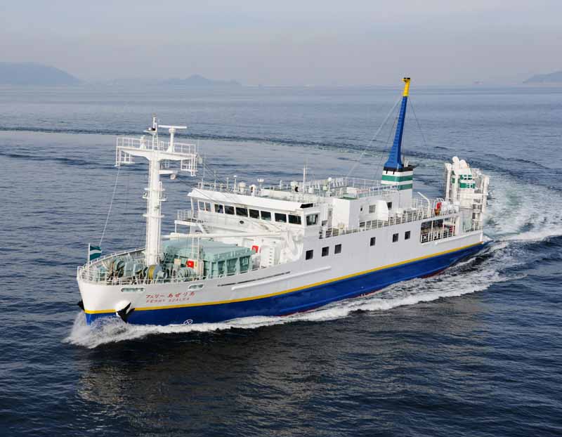 implement-kozushima-bike-tour-to-go-with-god-new-steamship-ferry-azalea20160317-1