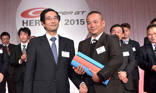 2016-super-gt-special-shoten-awarded-from-continuing-ministry-of-economy-trade-and-industry-ministry-of-land-infrastructure-and-transport-etc-also-this-season20160406-3