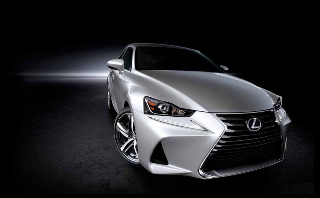 lexus-the-worlds-first-showing-off-the-new-is-in-beijing-aim-the-near-luxury-market-acquisition-to-grow20160426-10