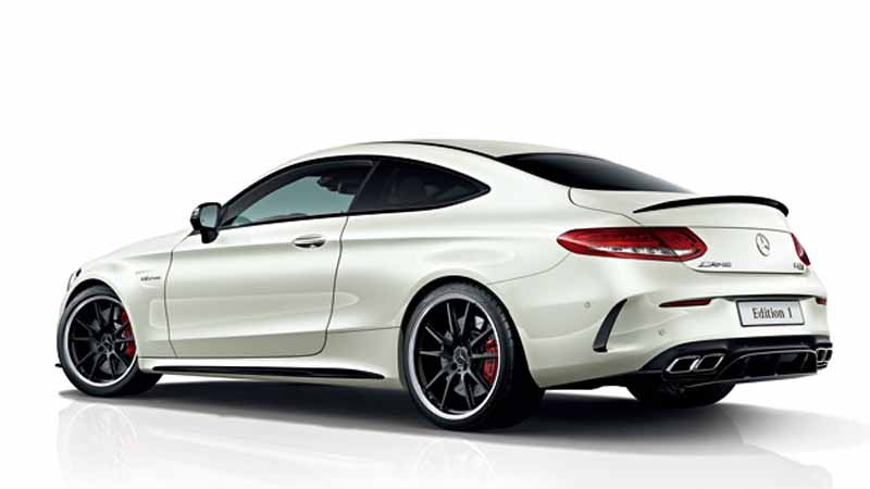 mercedes-benz-japan-the-new-mercedes-amg-c63-announced-two-models-of-the-coupe20160418-31