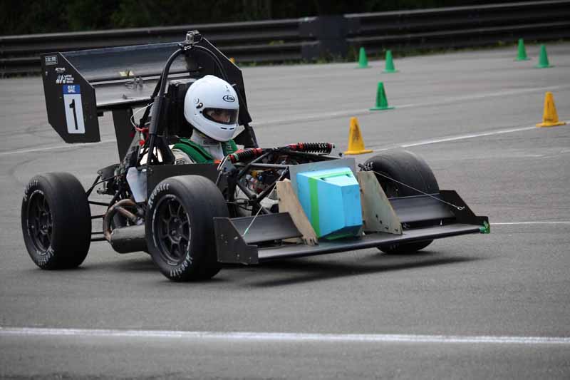 autobacs-the-corporate-sponsors-of-the-student-formula-sae-competition-of-japan20160519-22
