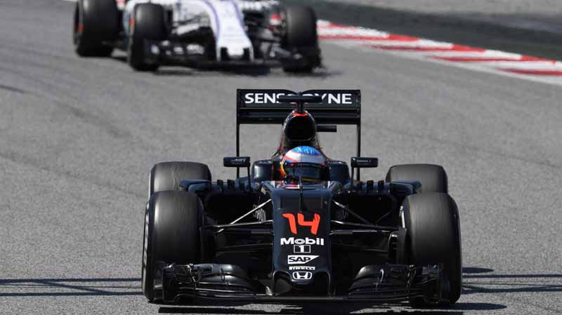 f1-spain-gp-finals-fell-sutta-pen-is-the-youngest-winner-at-the-age-of-18-mercedes-self-defeating-alonso-retired20160516-18