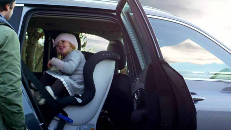 volvo-and-yellowtail-tax-romer-to-a-new-generation-child-seat-sale-considering-the-ease-of-use-and-comfort20160518-4