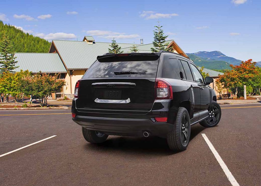 fca-japan-limited-edition-jeep-compass-black-edition-released20160603-4
