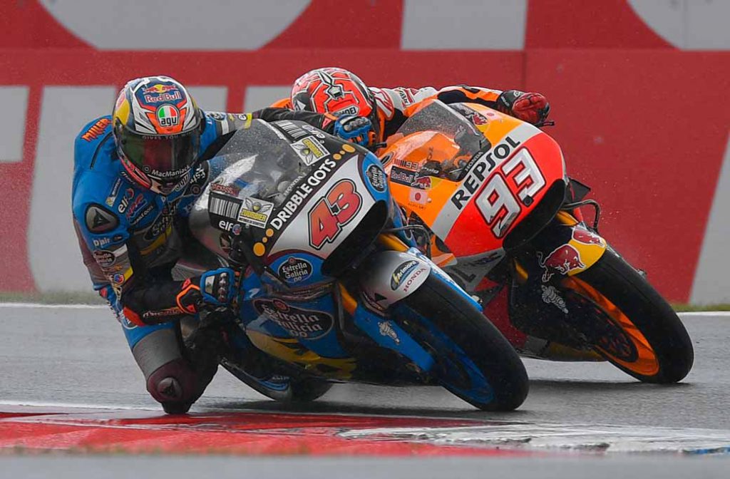 large-roughness-of-the-motogp-round-8-netherlands-mirror-first-win-overall-lead-of-marquez-second-place20160628-16
