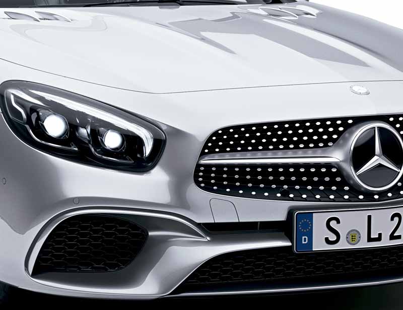 mercedes-benz-japan-launched-the-new-sl20160602-SL550-4
