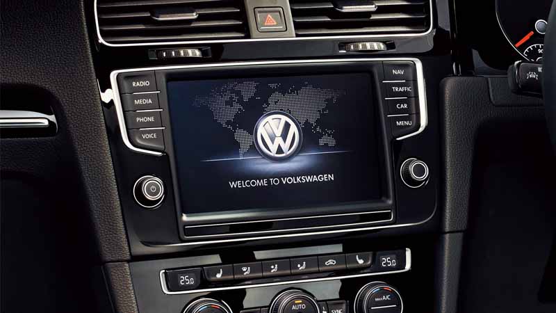 strengthening-volkswagen-the-genuine-infotainment-system-functionality-and-advanced-safety-and-comfort-equipment20160719-2