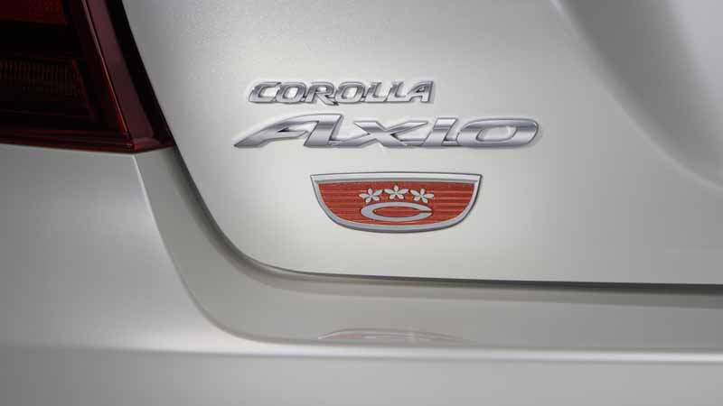 toyota-corolla-50th-anniversary-special-edition-models-to-launch20160711-5