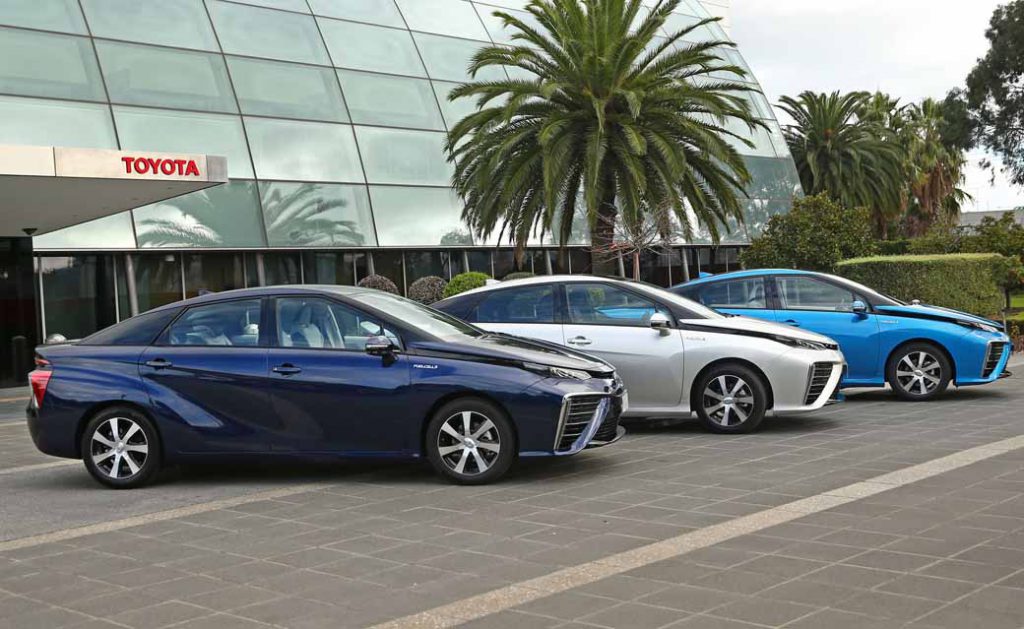 toyota-motor-corp-test-introduced-a-fuel-cell-vehicle-mirai-in-australia20160714-2