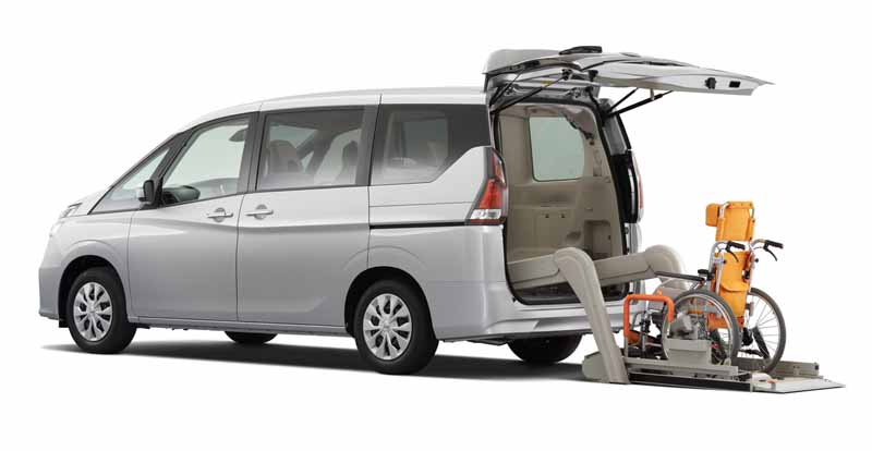 autech-launched-the-new-serena-based-life-care-vehicle20160827-19