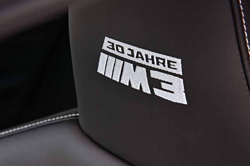 introduced-a-special-limited-car-to-commemorate-the-30-years-since-the-advent-of-the-first-generation-bmw-m3-30-jahre-m320160930-11