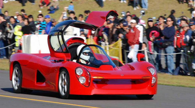 ヤマハ発動機、幻のスーパーカー「OX99-11」など歴史的車両のデモ走行会を8年ぶりに開催