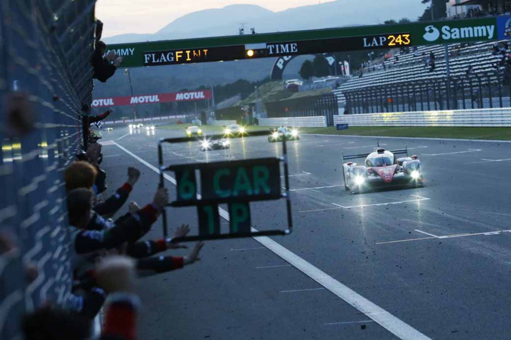wec-round-7-fuji-6-hours-finals-winning-the-toyota-narrowly-second-place-audi-divide-the-podium-in-third-place-porsche20161016-1