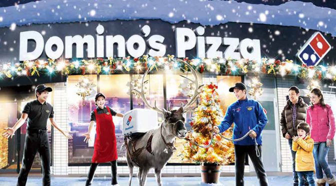 ドミノ・ピザ、冬の降雪シーズンを前にトナカイによるピザのデリバリートレーニングを実施中