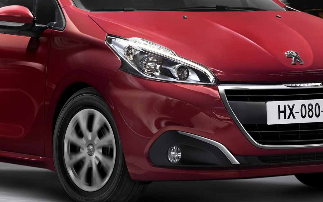 プジョーの限定モデル「PEUGEOT 208 First Selection」発売 | MOTOR CARS