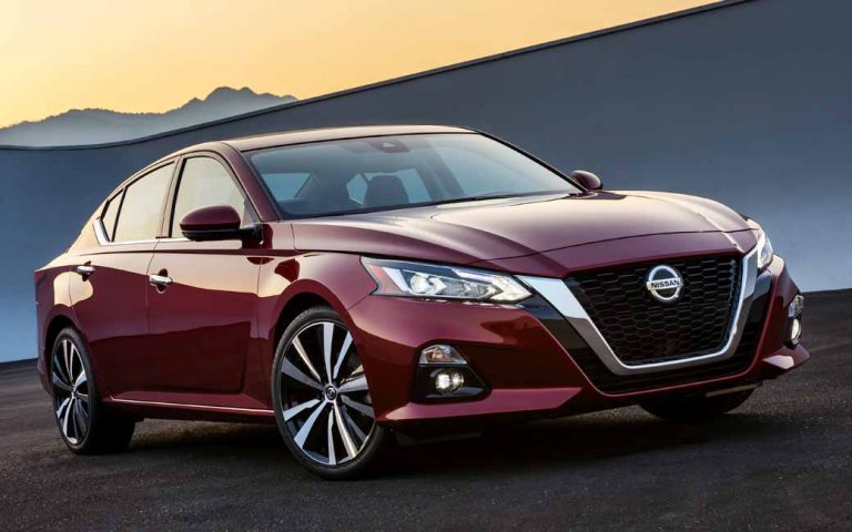 日産自動車、新型「アルティマ」をNYモーターショーで世界初披露 MOTOR CARS