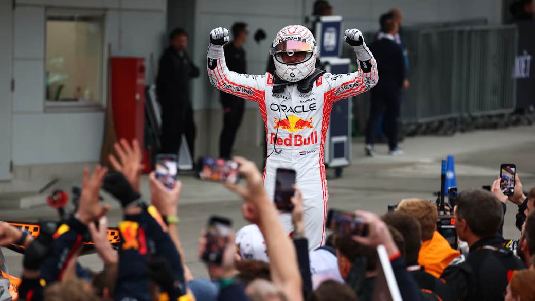F1GP鈴鹿・決勝、フェルスタッペンがマクラーレン勢を抑えて