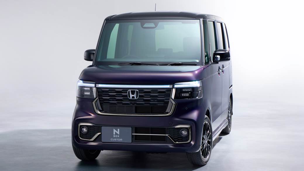 blue box 2017年〜2024年 7点（2018年無し） ホンダ、「N-BOX」を一部改良して発売 | MOTOR CARS