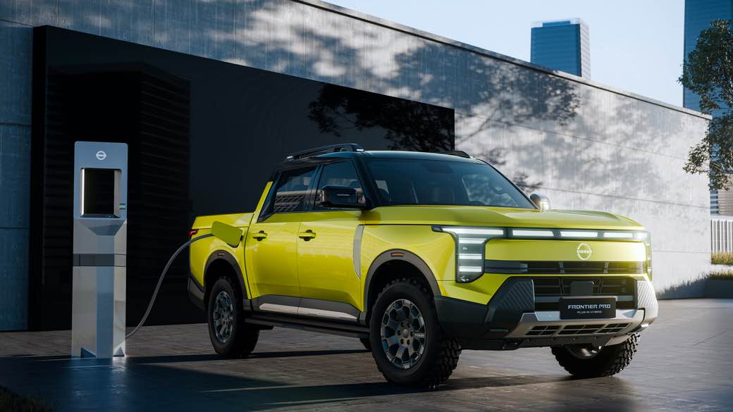 nissan-unveils-new-pickup-