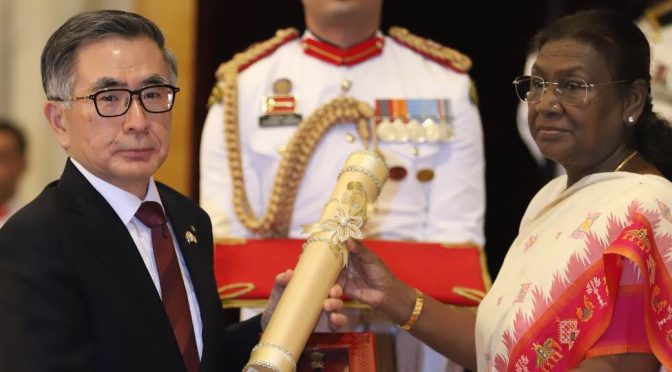 スズキの鈴木修相談役、インドの国家勲章「パドマ・ビブシャン」受章