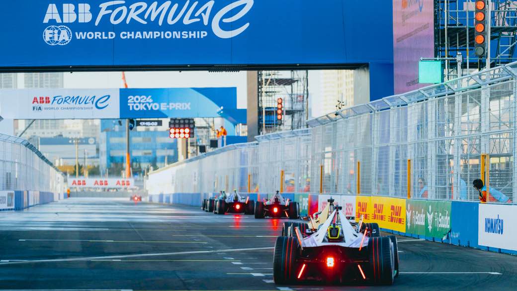 東京E-Prix in東京ビッグサイト、パブリックビューイングも実施