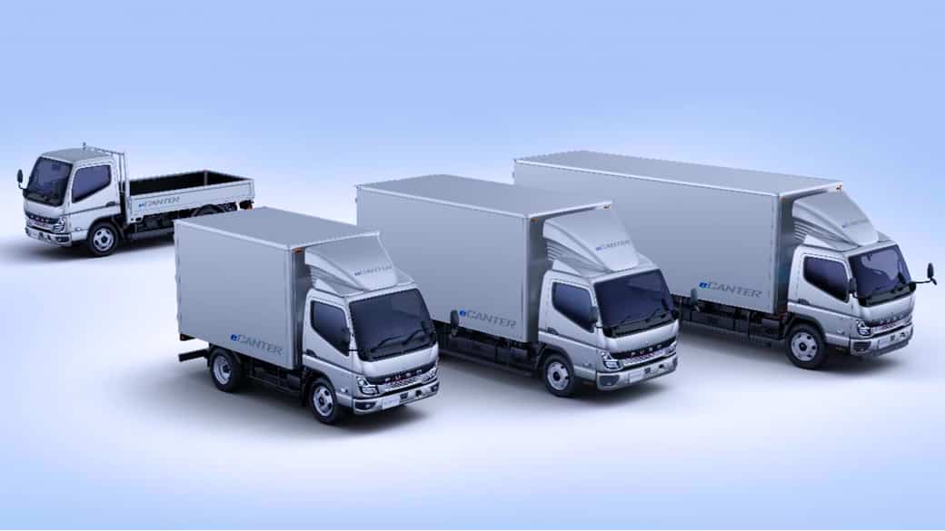 FUSO eCanter ミニカーセット 充電ステーション付き - メルカリ