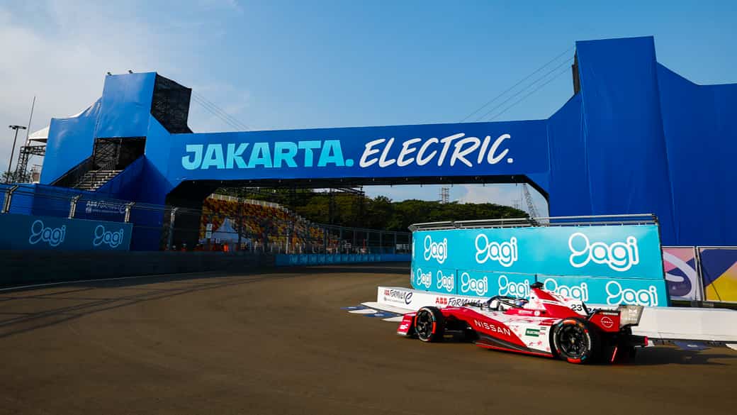 日産フォーミュラEチーム、波乱のジャカルタ戦で10入賞