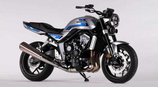 鈴鹿8耐の前夜祭で『Honda「CB」スペシャル・ラン』を実施