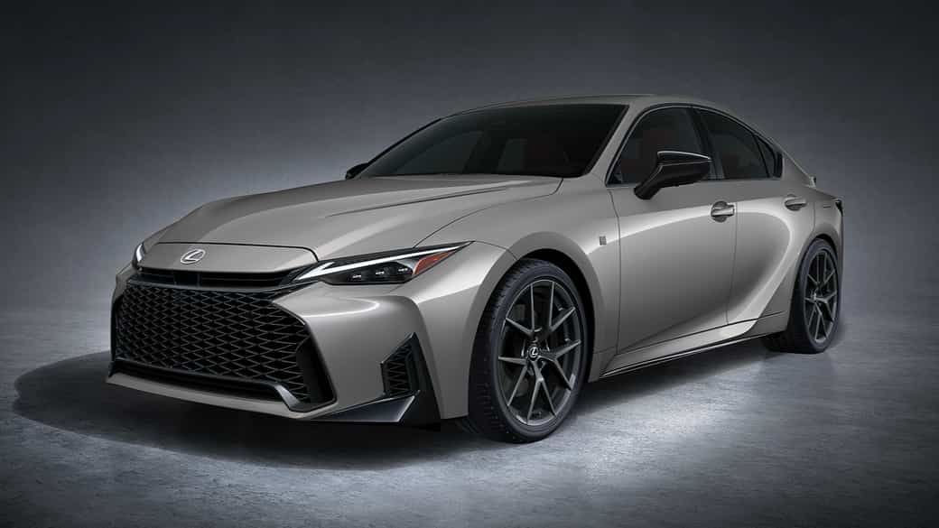 LEXUS、コンパクトFRセダンの「新型IS」を世界初公開 | MOTOR