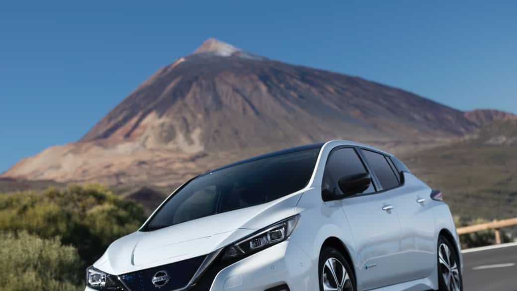 NTT-BSら、堺市内の学生マンションでEVカーシェア実証開始