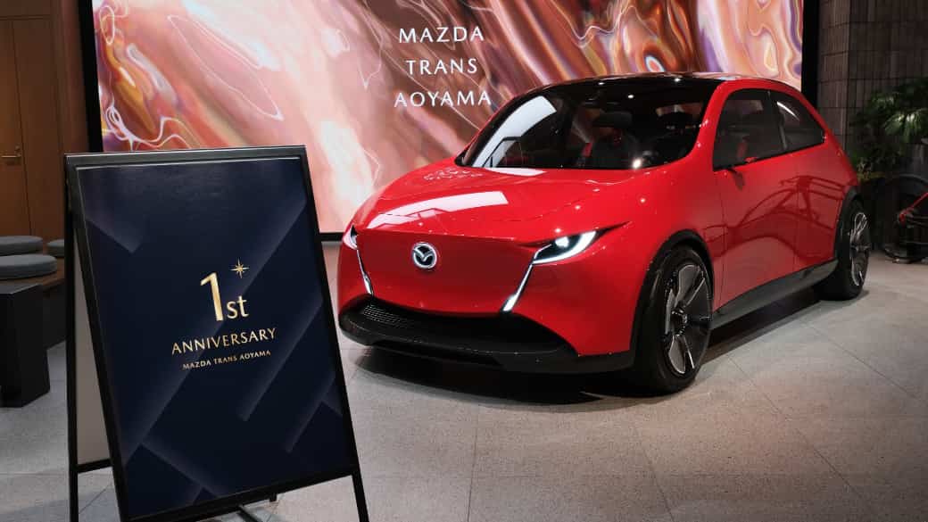 マツダ、「MAZDA TRANS AOYAMA」で1周年記念企画を実施