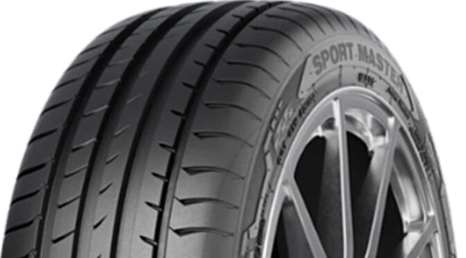 オートバックス、専売スポーツタイヤ２アイテムを新発売